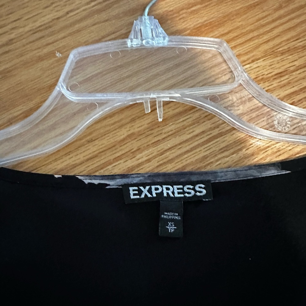 Express romper - Picture 2 of 2